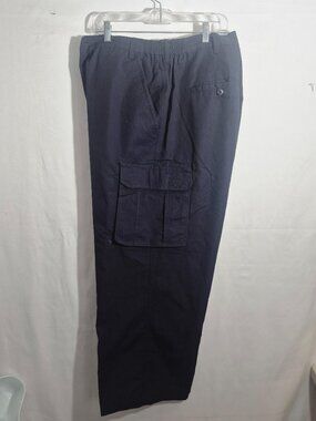 Stone Creek Men's cargo style pants, Dark Blue, 52" waist  NWOT